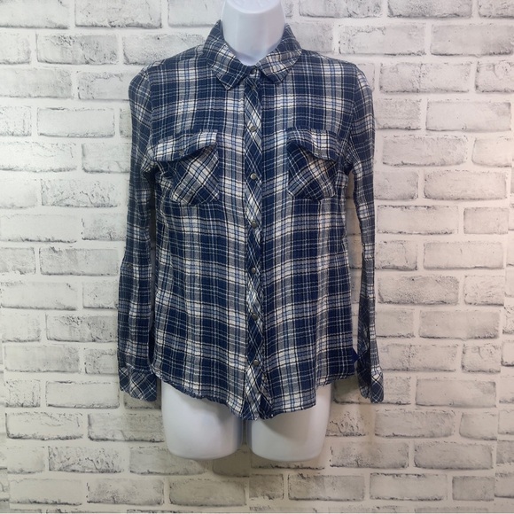 Kut from the Kloth Plaid Snap Up Roll Tab Sleeves Shirt XSP - Picture 1 of 9